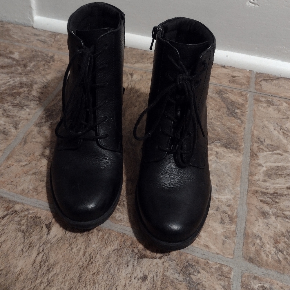 Clark's Lace up Booties